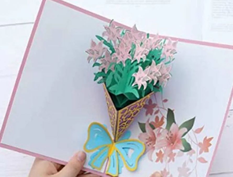 मातृ दिवस: हैंडमेड ग्रीटिंग कार्ड बनाकर दें माँ को सरप्राइज, ये है बनाने का तरीका