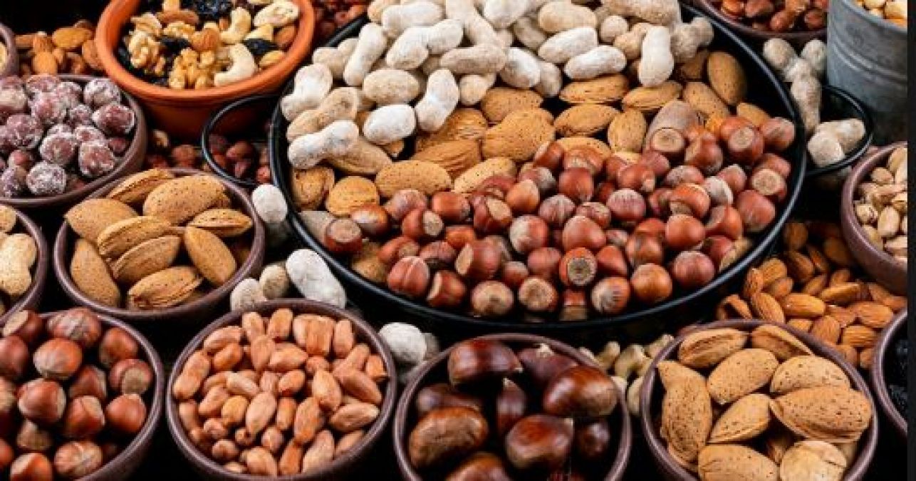 Cashew-almonds can spoil quickly in summer, follow these tips to save