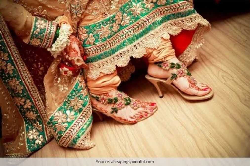 Take care of these important things before buying footwear for marriage