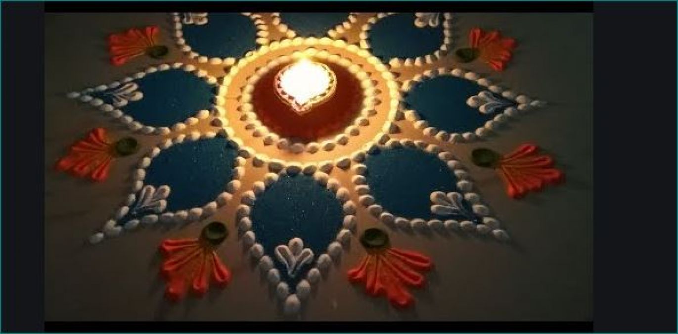 Make these rangoli designs to decorate your house