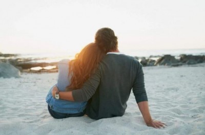 इन 5 तरीकों से बॉयफ्रेंड पर जताएं प्यार, रिश्ते में कभी नहीं आएगी खटास