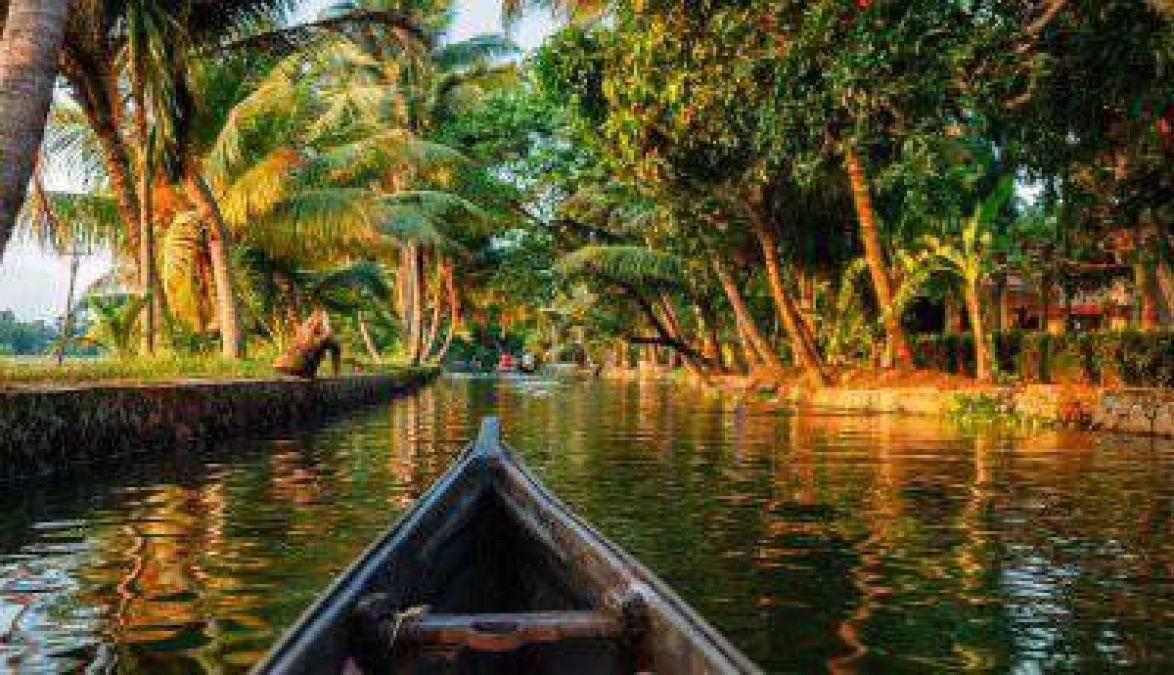 These 6 places in Kerala are the best place to visit this season