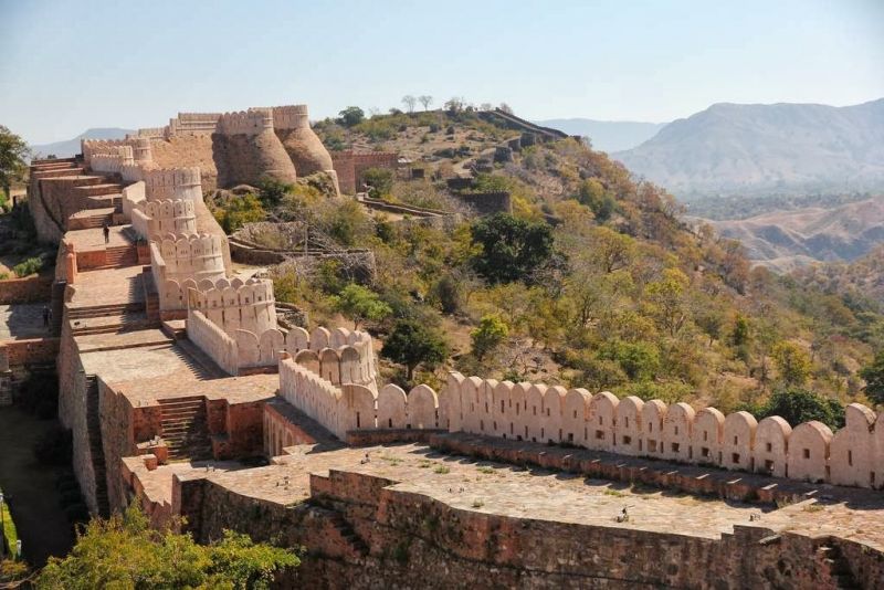 भारत में मौजूद है विश्व की दूसरी सबसे लंबी दीवार