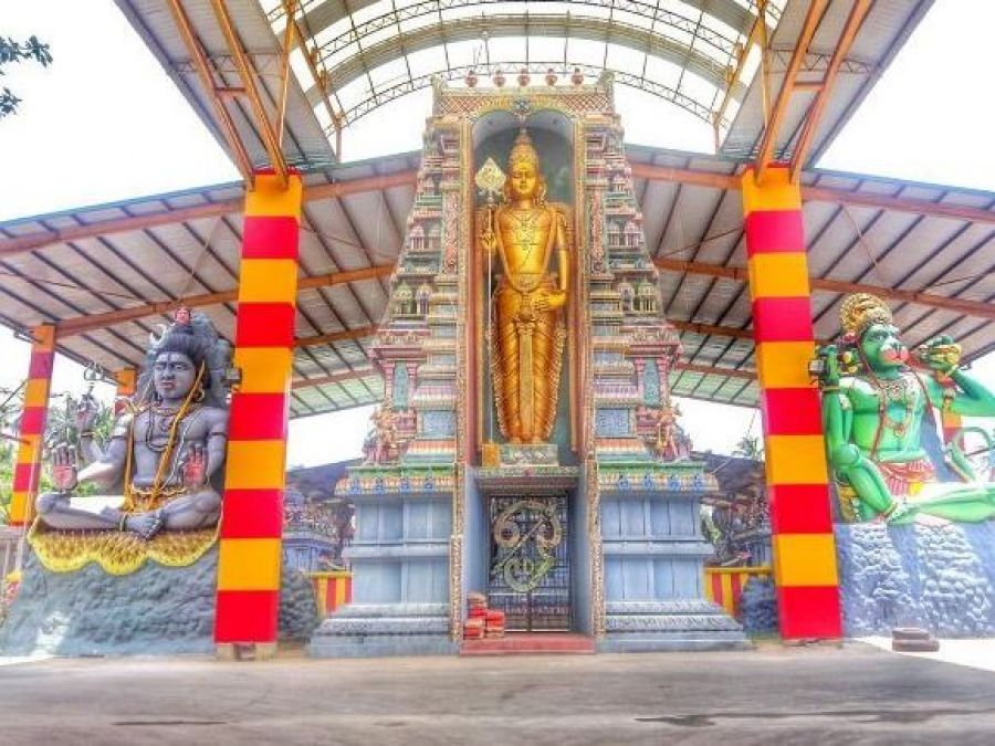 विदेशों में भी हैं ये प्रसिद्ध शिव मंदिर, जानें कहाँ-कहाँ हैं मौजूद