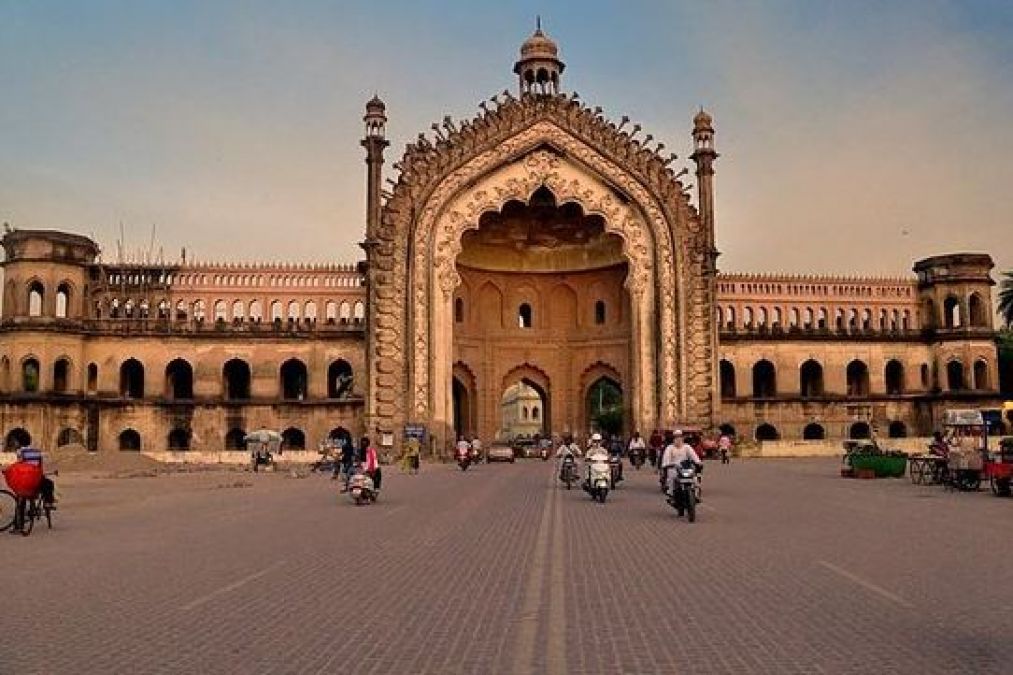 Planning a trip to Lucknow, don't miss these amazing places
