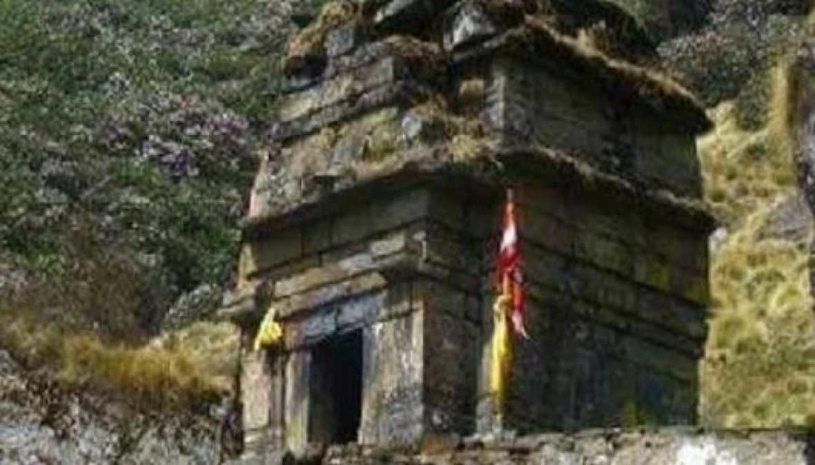 केवल रक्षाबंधन पर ही खुलते हैं इस अद्भुत मंदिर के कपाट, जानिए परंपरा