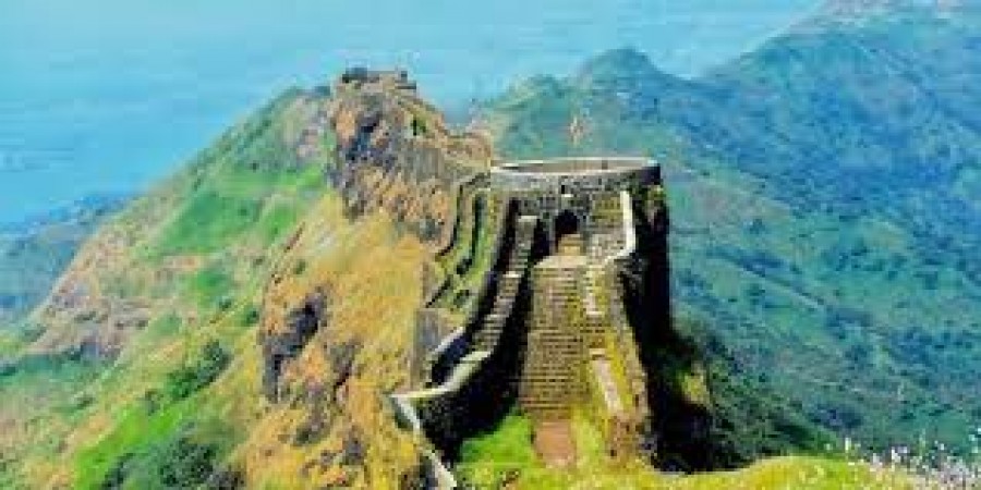 देखें राजगढ़ किला का सौंदर्य और जानें क्या है इसका इतिहास