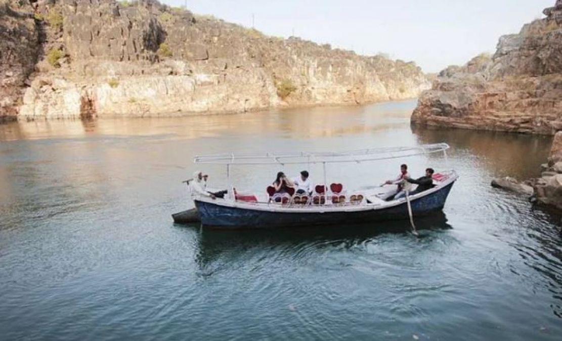 जबलपुर जा रहे हैं घूमने तो इन जगहों पर घूमे बिना ना आएं