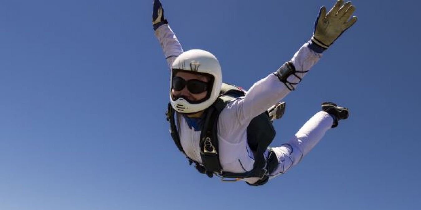These are the best places for skydiving in India