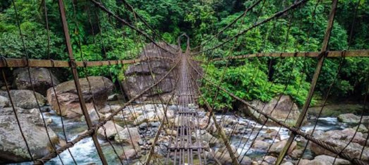 The fun of going to Cherrapunji is double in the rain, know its special things