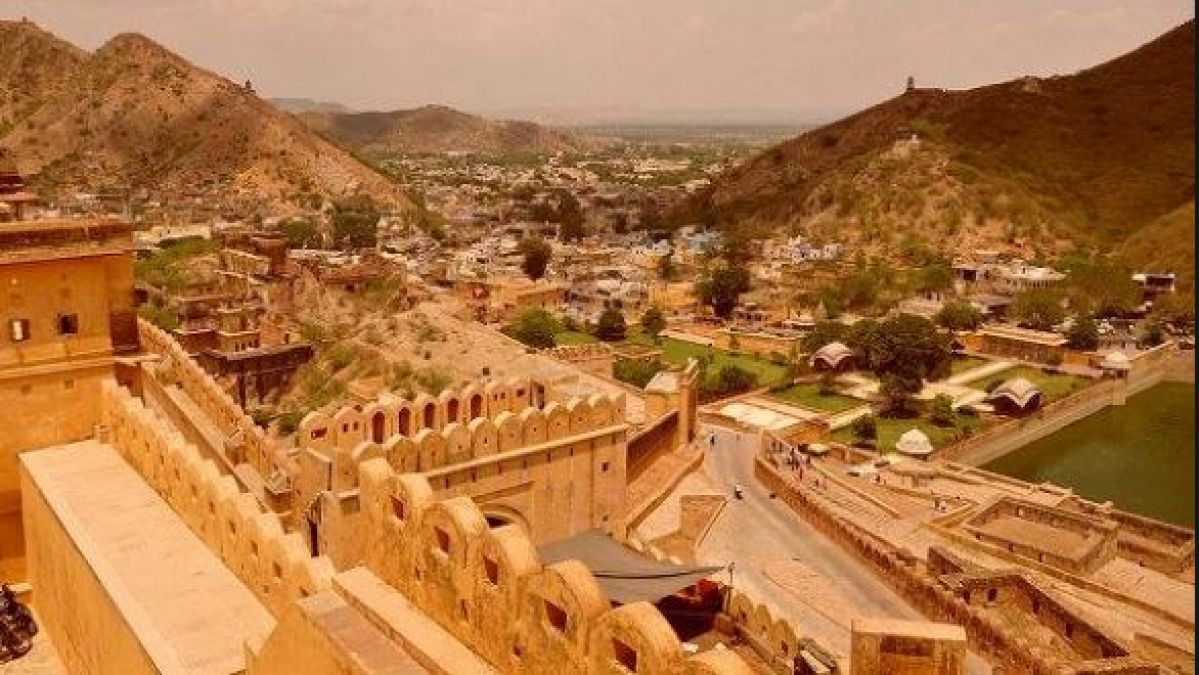 Go for a walk in the rainy season in these 5 places of Rajasthan, you will have fun.