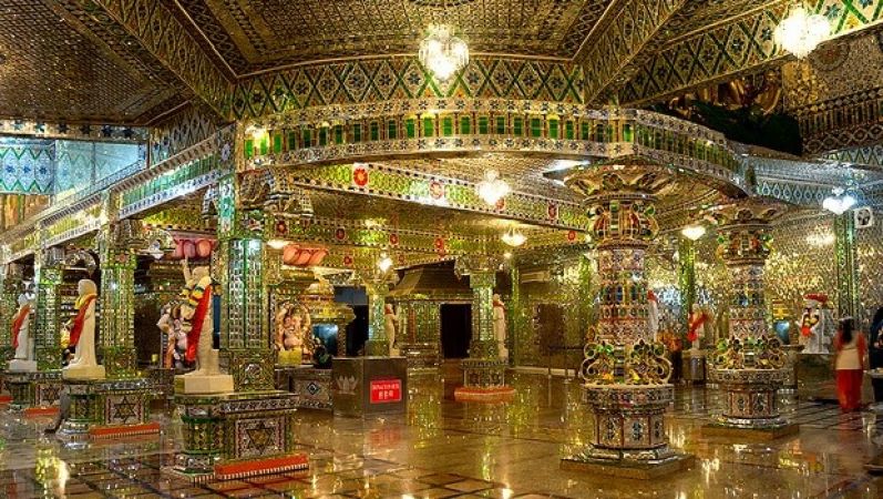 विदेशों में मौजूद हैं हिन्दू धर्म के ये खूबसूरत मंदिर