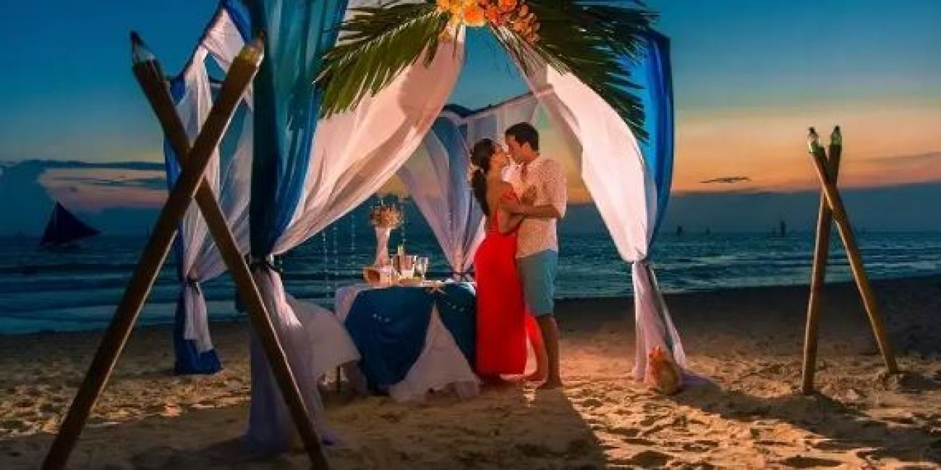 If you want to surprise your girlfriend, then take her to these romantic places