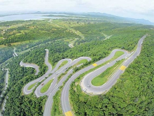 Know about most dangerous and beautiful route in Jharkhand