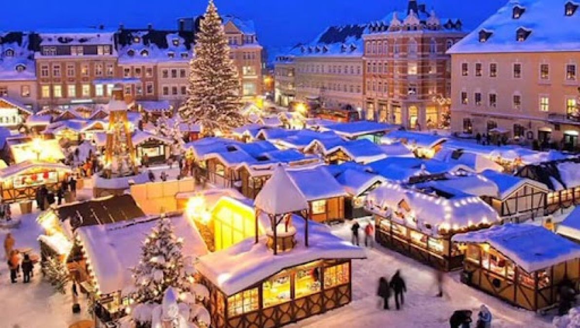 Are you also planning a holiday with your family on Christmas? visit these places