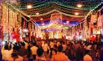 नवरात्रि का बिखरा उजास, रोशनी से सराबोर मंदिर
