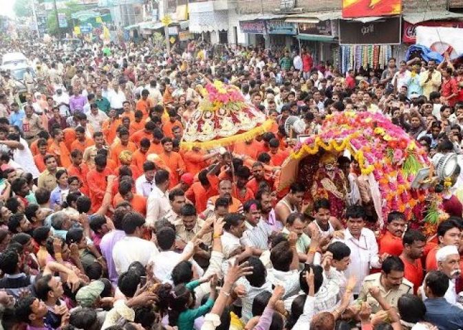 विजयादशमी पर निकलती है श्री महाकालेश्वर की सवारी