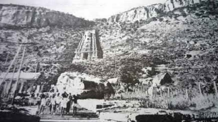 श्री वेंकेटेश्वर भगवान का पहला मंदिर बहुत ही छोटे से स्थान पर बना था