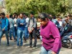 साथी छात्रों से परेशान छात्रा ने भोपाल के मैनिट हॉस्टल में लगाईं फांसी