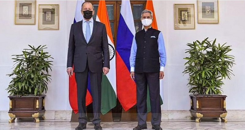 रूस के विदेश मंत्री ने दिल्ली में जयशंकर के साथ द्विपक्षीय वार्ता की