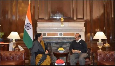 बोम्मई ने वित्त मंत्री सीतारमण से मुलाकात की, जीएसटी और लंबित राज्य परियोजनाओं पर चर्चा की