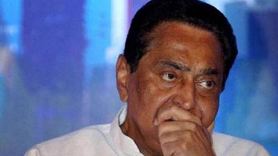 Income tax officers raid homes of Kamal Nath's aides in Delhi and Indore