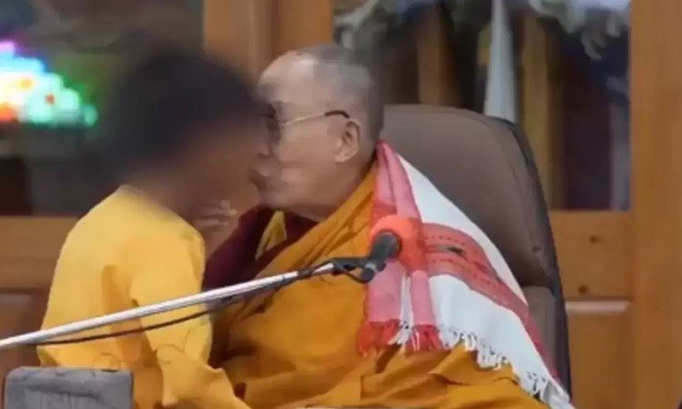 Dalai Lama in suck my tongue controvesy, apologises to boy, his family