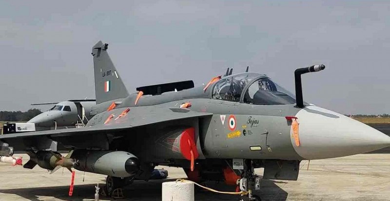 Defence Ministry Issues Rs 65,000 Cr Tender to HAL for 97 LCA Mark 1A Fighter Jets