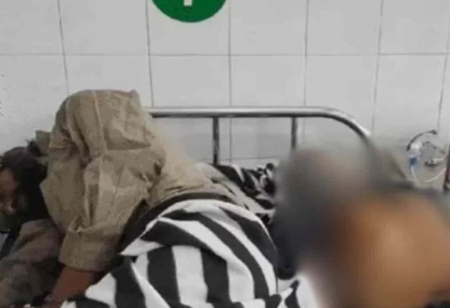 Shocking Negligence: Patient Forced to Share Bed with Deceased in Ludhiana Civil Hospital