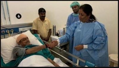 Nirmala Sitaraman visited injured Congress MP Shashi Tharoor, Tharoor  tweets heartfelt message