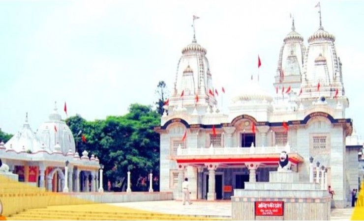 Gorakhnath Temple Attack: UP Police to Undertake Security Audit of Temples, Shrines