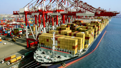 प्रमुख बंदरगाहों को ऑक्सीजन उपकरण ले जाने वाले जहाजों के लिए सभी शुल्क माफ़ करेगी सरकार