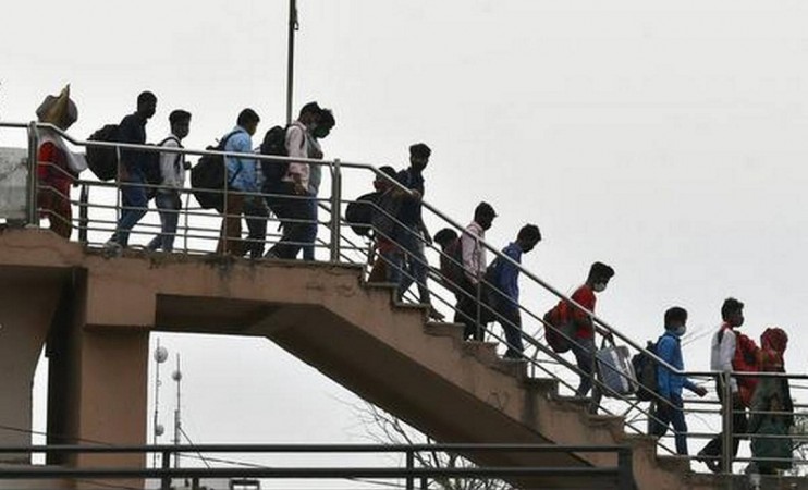 केरल ने प्रवासी कामगारों की मदद के लिए खोले नियंत्रण कक्ष और कॉल सेंटर
