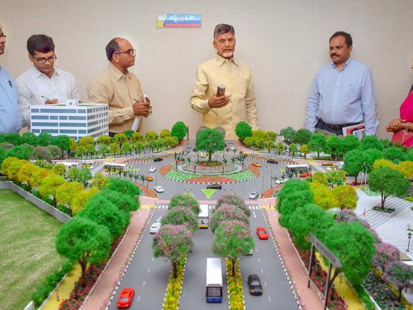 Andhra CM chairs meeting over cost effective mass transit systems