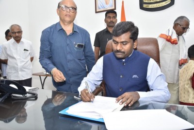 Union Health Ministry lauds Anantapur District Collector in a tweet