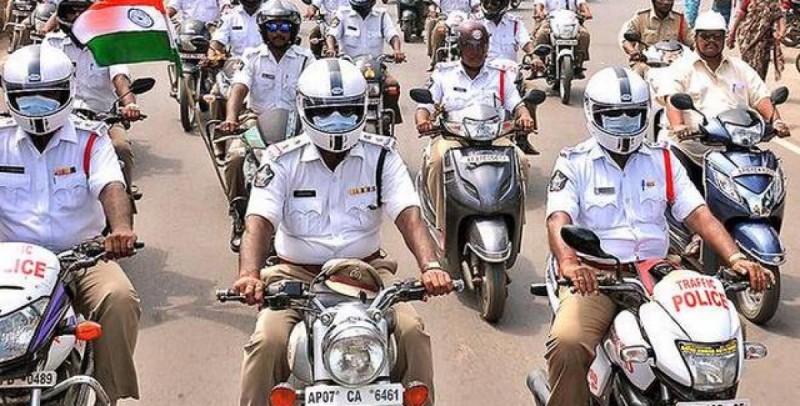 Cops create awareness on wearing BIS helmet