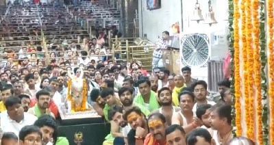 Devotees Flock to Ujjain’s Mahakaleshwar Temple on Third Monday of Sawan