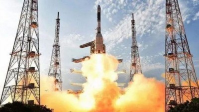 Enhancing Private Industry: ISRO Transfers Satellite Bus Technology