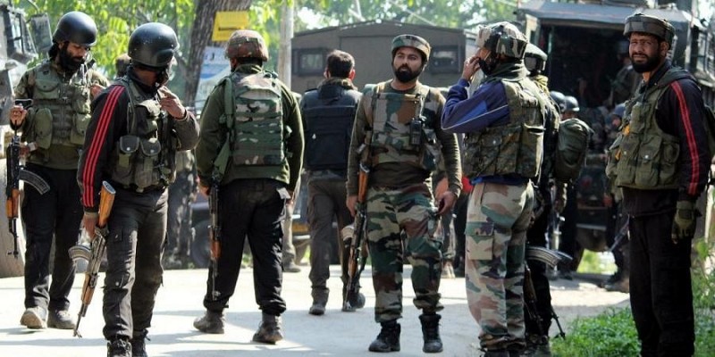 J&K: Terrorist who fled from Budgam encounter site arrested