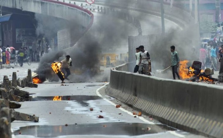 बांग्लादेश हिंसा के बीच अरुणचल प्रदेश में छात्रों का प्रदर्शन, आखिर क्या है मांग ?