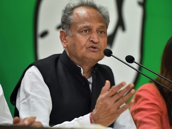 Gehlot Government working to provide fluoride-free water to people of Rajasthan