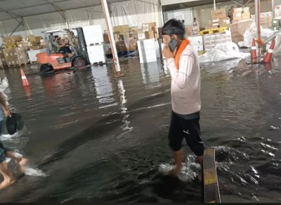 Heavy Rainfall in Delhi-NCR Causes Waterlogging, Traffic Jams, and Injuries