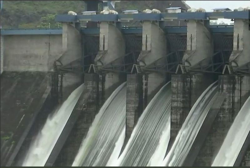 Kerela Idukki Dam update: Water level in the dam, recorded at 5 am today is 2397.94 feet