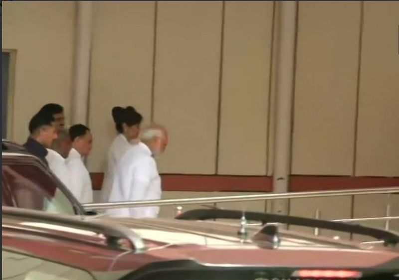 Atal Bihari Vajpayee Live updates:PM Narendra Modi arrives at AIIMS