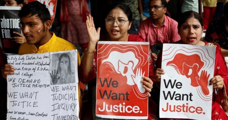 Nationwide Protest: Indian Doctors Halt Non-Emergency Services Over Kolkata Doctor's Brutal Murder