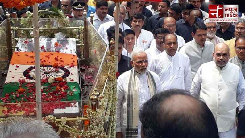 Live updates: Last journey of Bharat Ratna, former PM Shri Atal Bihari Vajpayee Ji begins