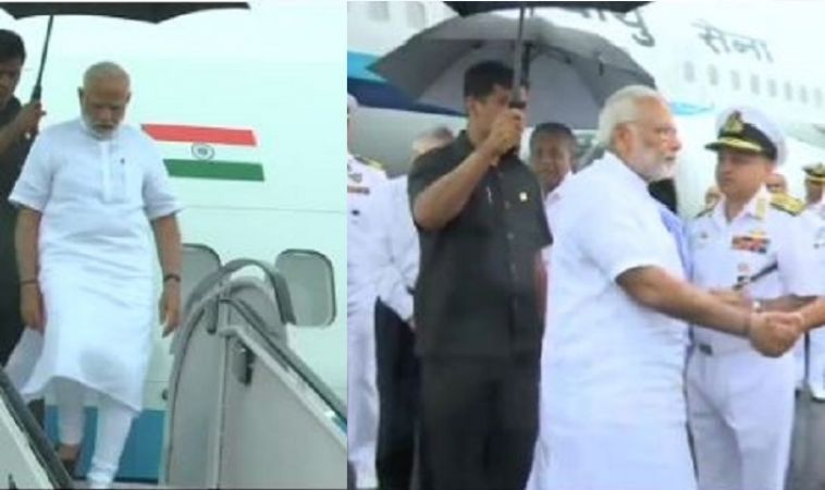 PM arrives at Kochi to  look over the Kerela floods