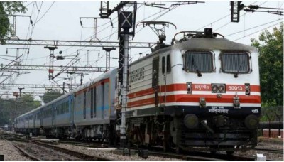 Railways re-evaluating bidding process for Rs 30K crore Pvt passenger trains