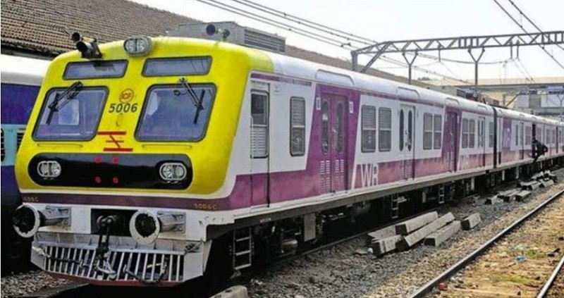 Major Disruptions Expected on Mumbai's Western Line: Up to 700 Trains Cancelled for Line Extension