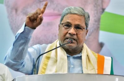 CM Siddaramaiah Links Caste Inequality and Gandhi's Assassination in Speech